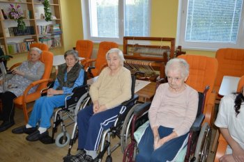 Posedenia s jubilantmi