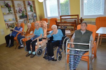 Posedenia s jubilantmi