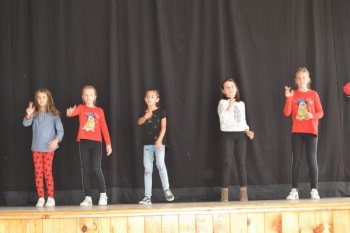 Október – mesiac úcty k starším