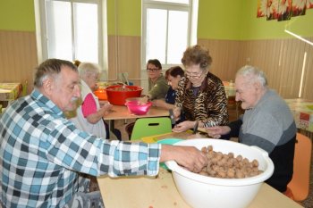 Najprv sme zbierali, potom čistili