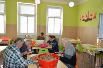 Najprv sme zbierali, potom čistili