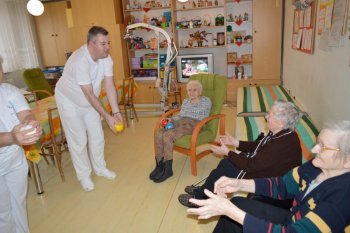 Pohybové cvičenia na lôžkovej časti