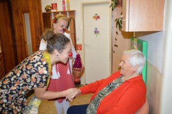 Červené nosy na prevádzke v Hrnčiarskych Zalužanoch