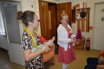 Červené nosy na prevádzke v Hrnčiarskych Zalužanoch