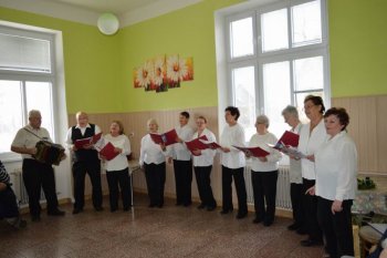 Vystúpenie spevokolu Fialôčka z Poltára