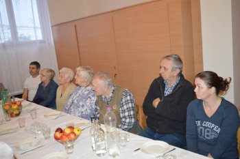 Varila myšička kašičku