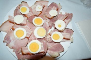 Varila myšička kašičku