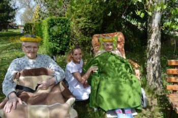 Jar nás vylákala von