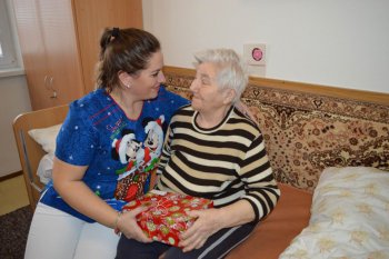 Koľko lásky sa zmestí do krabice od topánok