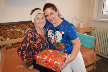 Koľko lásky sa zmestí do krabice od topánok