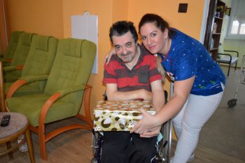 Koľko lásky sa zmestí do krabice od topánok