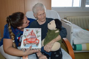 Koľko lásky sa zmestí do krabice od topánok