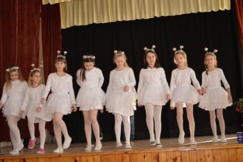 Posedenie pod jedličkou