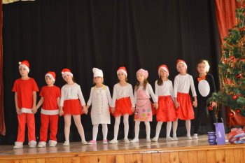 Posedenie pod jedličkou