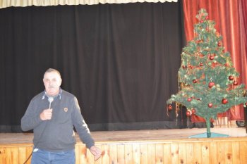 Posedenie pod jedličkou