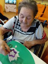 Vyrábame vianočné ozdoby