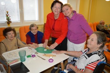 Vyrábame vianočné ozdoby