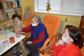 Vyrábame vianočné ozdoby