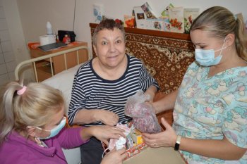 Koľko lásky sa zmestí do krabice od topánok