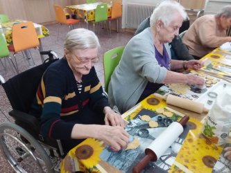 Projekt s pečením pokračuje