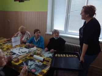 Projekt s pečením pokračuje