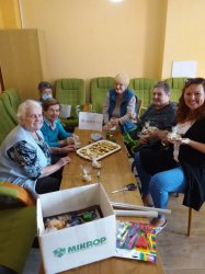 Projekt s pečením pokračuje