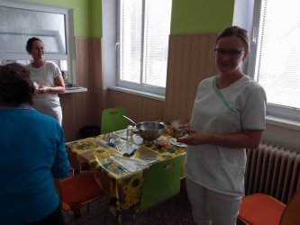 Projekt s pečením pokračuje