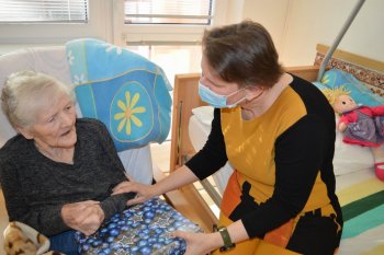 Koľko lásky sa zmestí do krabice od topánok