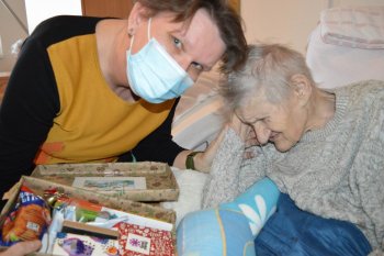 Koľko lásky sa zmestí do krabice od topánok