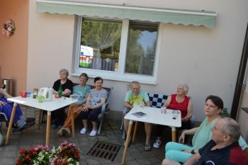 Naše posedenia pri káve