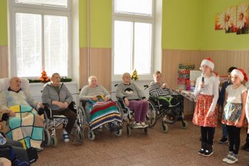 Koľko lásky sa zmestí do krabice od topánok