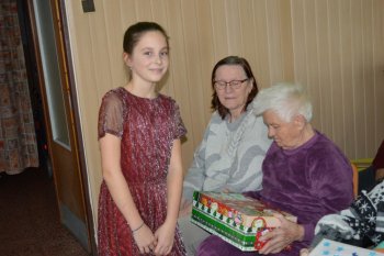 Koľko lásky sa zmestí do krabice od topánok