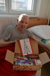 Koľko lásky sa zmestí do krabice od topánok