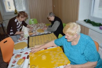 Predvianočné pečenie