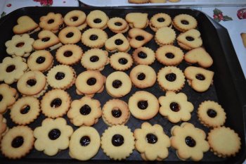 Predvianočné pečenie