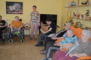 Posedenie s jubilantmi