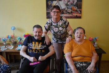 Posedenie s jubilantmi