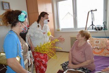 Červené nosy sú späť