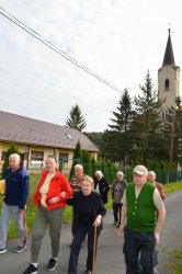 Prechádzka do lipovej aleje