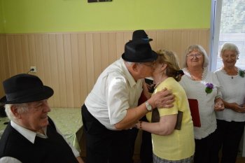 Október – mesiac úcty k starším