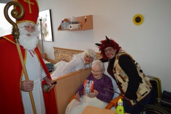 Mikuláš u nás v domove