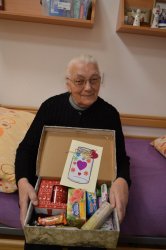 Koľko lásky sa zmestí do krabice od topánok