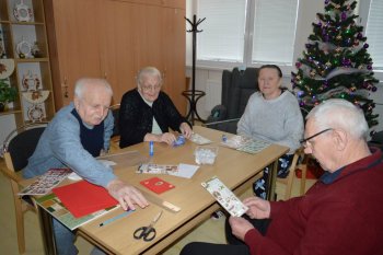 Chystáme vianočné pozdravy