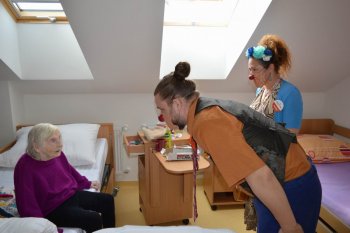 Veselo s Červenými nosmi