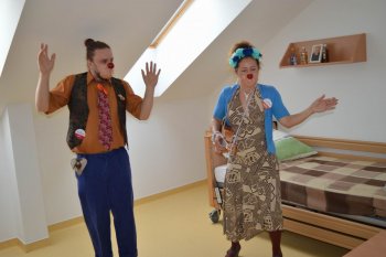 Veselo s Červenými nosmi