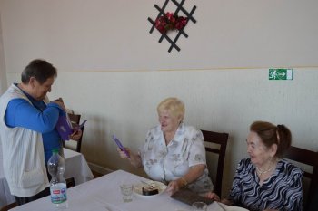 Deň matiek s členmi Slovenského zväzu zdravotne postihnutých