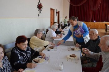 Deň matiek s členmi Slovenského zväzu zdravotne postihnutých