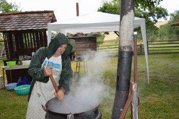 Dobrá nálada na Jánskom guľáši