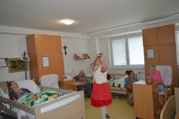 Červené nosy priniesli dobrú náladu