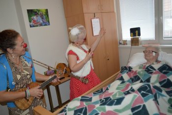 Červené nosy priniesli dobrú náladu